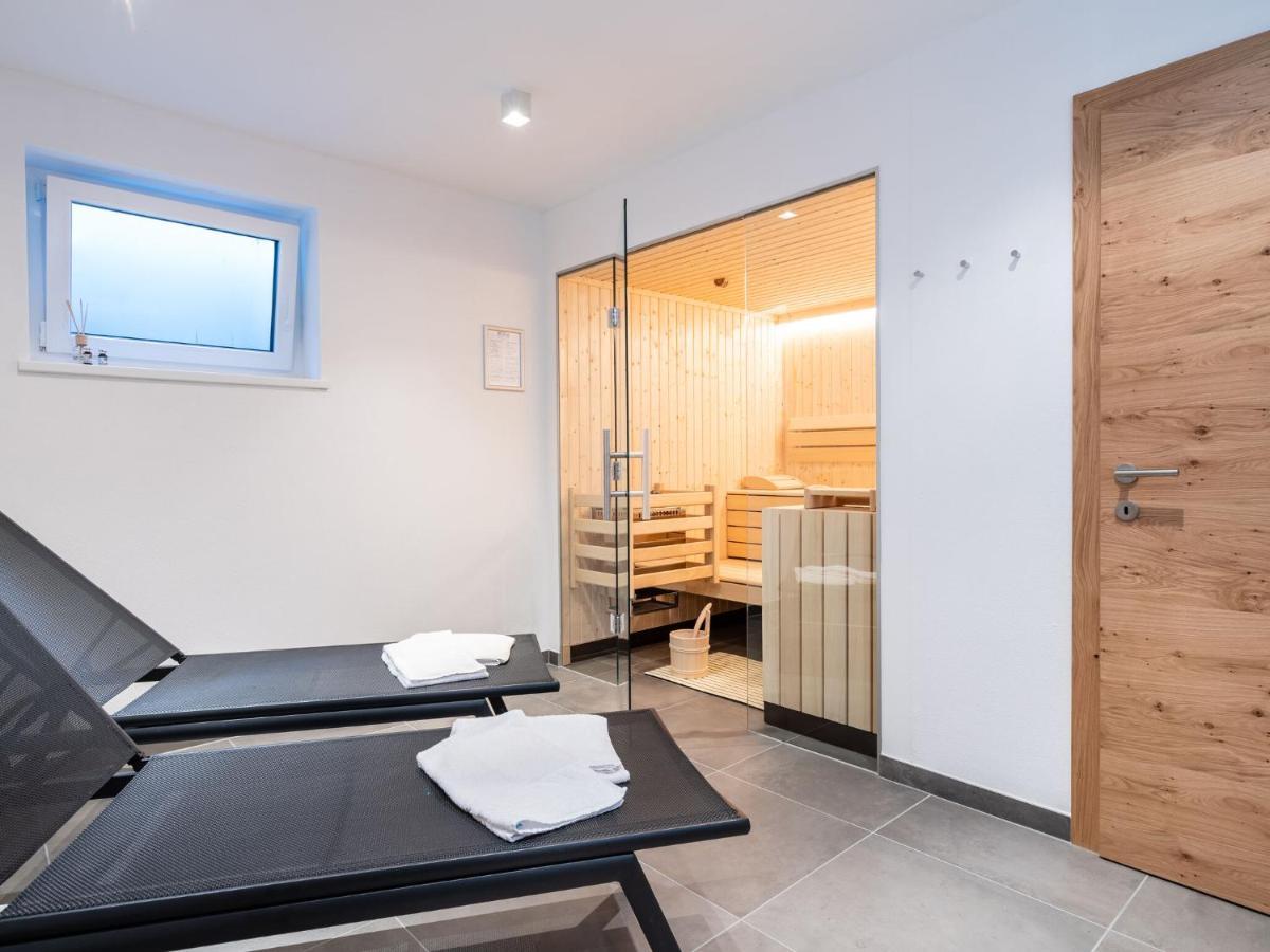 Chalet In Muehlbach Am Hochkoenig With Sauna Eksteriør billede
